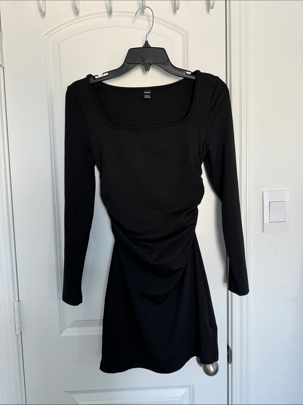 SHEIN Black Long-Sleeve Square Neck Mini Dress